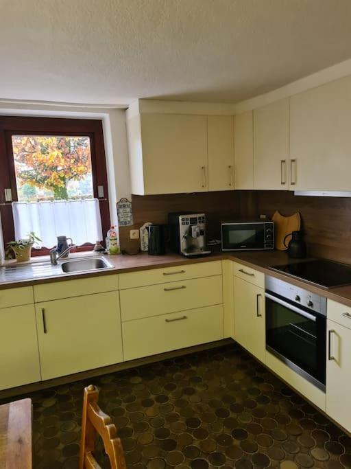 Haus Paesch Nahe See Mit Beheiztem Whirlpool/Sauna Bütgenbach Zewnętrze zdjęcie