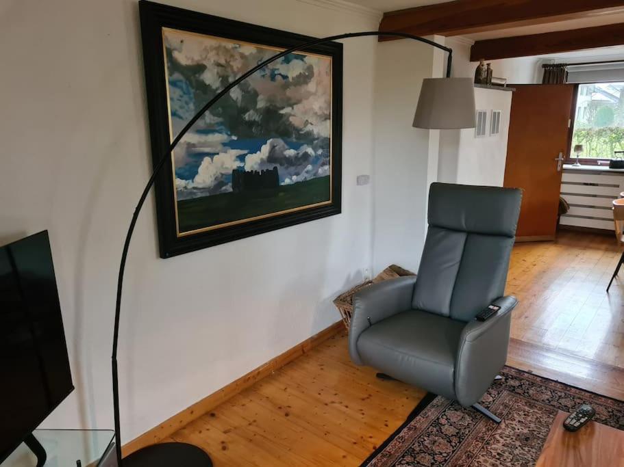 Haus Paesch Nahe See Mit Beheiztem Whirlpool/Sauna Bütgenbach Zewnętrze zdjęcie